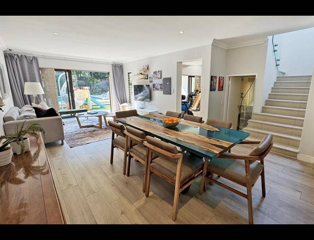 3 BEDROOM TOWNHOUSE FOR SALE IN SANDOWN